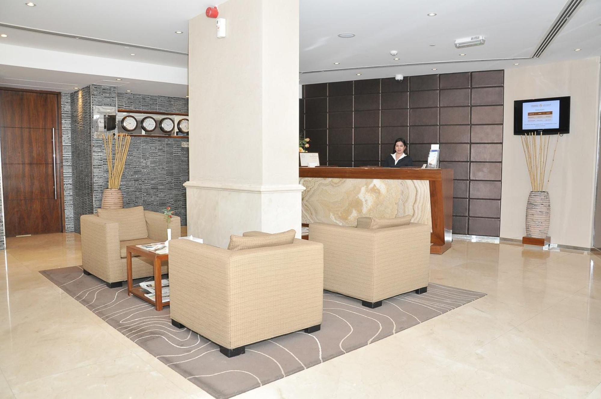 Phoenix Plaza Hotel Apartments Abu Dhabi Exterior photo